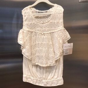 NWT Jak and Peppar Cold Shoulder Top